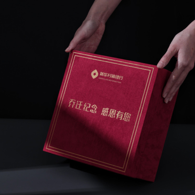 Affichage de la température tasse thermos en chamois rouge Flip Box parfait pour les souvenirs d'affaires