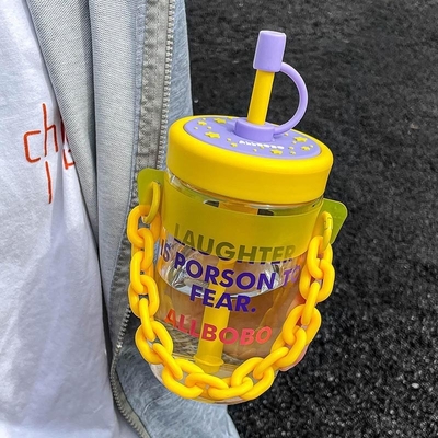 Offre d'employé d'agence de voyages Design de tasse d'eau haute esthétique avec paille et logo du client