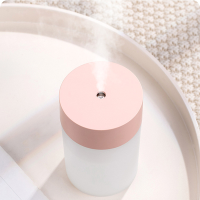 Atmosphère colorée Lumière de nuit Humidificateur USB Air Spray pour la promotion du jour du fou d'avril