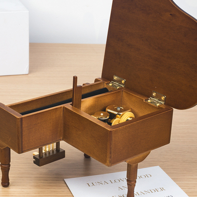Boîte à musique pour piano en bois imprimée à l'écran de soie Idéal pour les cadeaux de mariage