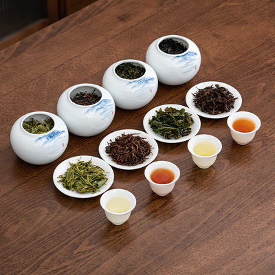 Longjing Jin Junmei Tieguanyin et Zhengshan Petites espèces de thé boîte cadeau pour les clients
