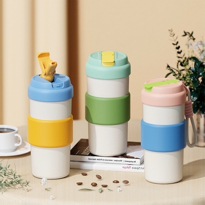 1 Impression graphique couleur créative en contraste couleur isolation tasse pour le café portable