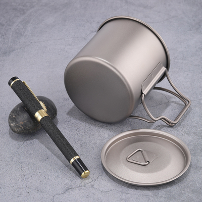 Coupe en titane portable imprimée sur écran de soie 350 ml pour le camping et les activités de plein air