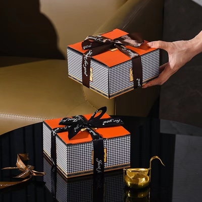 Boîte cadeau à main imprimée à écran de soie, tasse de maquillage parfaite pour promouvoir votre entreprise