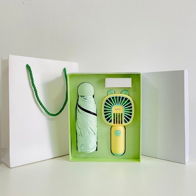 Nouveauté Cadeaux Cool Caisse de cadeaux d'affaires d'été Set de bande dessinée Parapluie de ventilateur portable