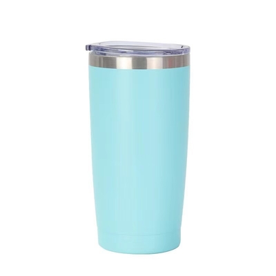 Ensemble cadeau à main avec bougie d'aromathérapie et boule de bain