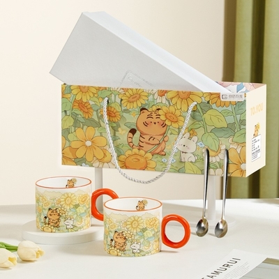 Técniques d'impression sur écran de soie U Creative Cup Gift Box Set pour un espace de vie unique