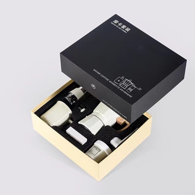 Boîte cadeau à café à sérigraphie à six pièces et broyeur à main