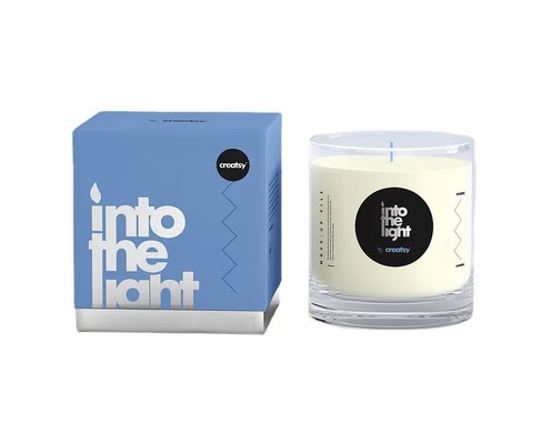 Une bougie aromathérapeutique exquise, parfaite pour les amateurs de sport.