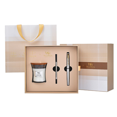 Un ensemble de cadeaux pour les diplômes, Qianli Jiangshan, une tasse de bureau, un carnet de notes, une boîte cadeau.