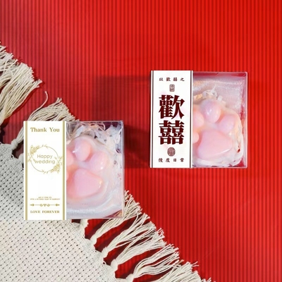 Le savon fait à la main est un cadeau pratique pour le marché agricole