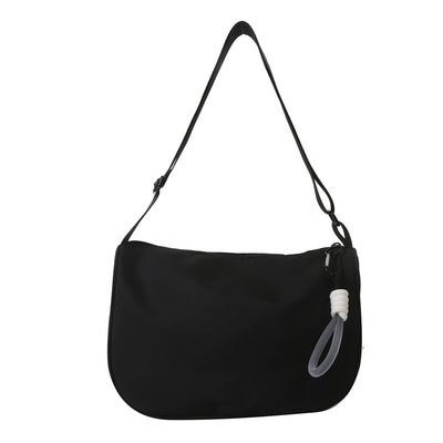 Un sac de grande capacité à la mode, idéal pour les mariages et les événements spéciaux comme la déesse Da.