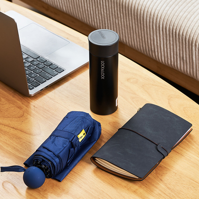 365 jours Occasion Lock Zhixiang Business Set Thermos Mug UV Portable Parapluie Portable Carnet de notes Réunion Des cadeaux
