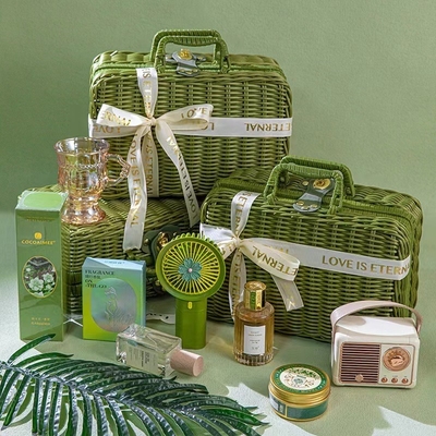 Corbeille de vigne verte cadeau portable fonctionnel pour les relations avec les anciens / réunions de classe