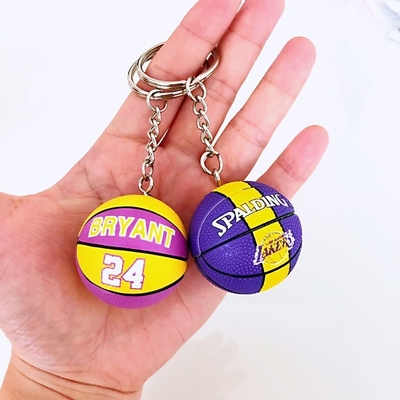 Jeux de rencontre Activité Cadeaux de silicone Mini Basketball Football Volley-ball Collier à clef