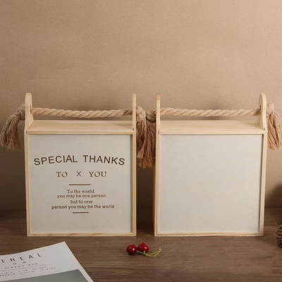 Nouveauté cadeaux Fin panier en bois porte-porte avec corde de chanvre et occasion de remise des diplômes