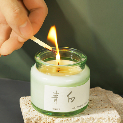 2 Impression graphique couleur sur liège en bois Coupe verte bougie d'aromathérapie pour un événement de niche