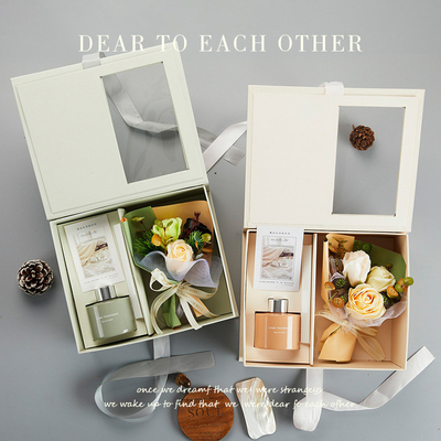 8 mars Fête cadeau à main Aromathérapie Bouquet Boîte cadeau avec impression en couleur