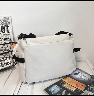 Logo du client Style forestier Instagram Sac à sourire Un incontournable pour les sorties décontractées