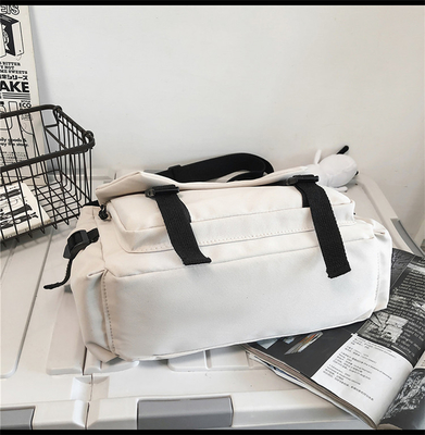 Logo du client Style forestier Instagram Sac à sourire Un incontournable pour les sorties décontractées