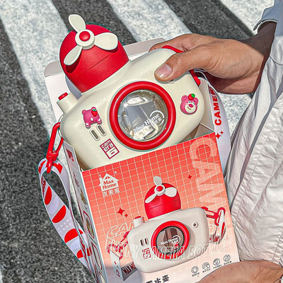 Impression à écran de soie Super mignon grande capacité tasse de paille pour le cadeau de la journée des enfants
