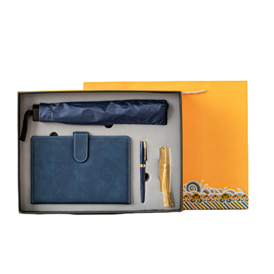 Four Piece Business Gift Set Notebook Pen Marque de livre et parapluie avec logo personnalisé