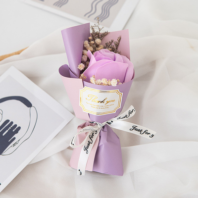 4 couleurs graphiques imprimées festival Bouquet fleur de savon parfait pour le retour à l'école cadeau