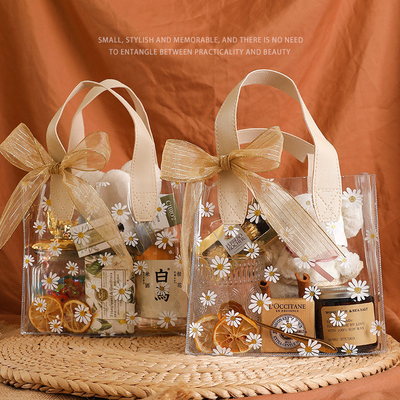Cadeaux pour les hôtels et les centres de villégiature Petite Daisy Boîte cadeau en PVC à ruban pour le jour de la déesse