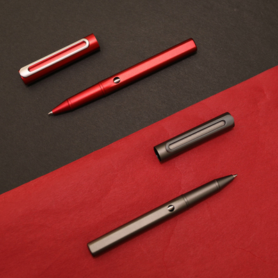 Ensemble cadeau pour l'industrie agricole Livret à main Signature stylo Badge et ornement phénix