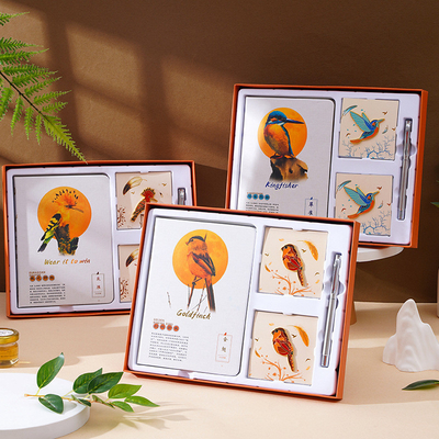 Coffret cadeau pour oiseaux de bonne chance personnalisé