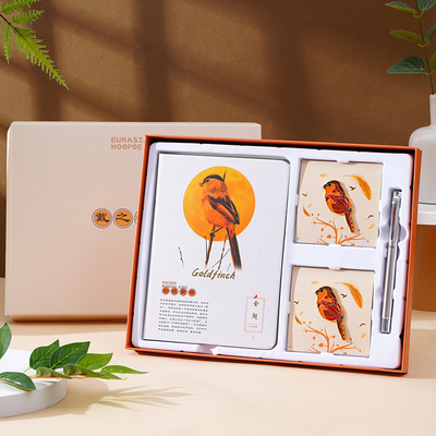 Coffret cadeau pour oiseaux de bonne chance personnalisé