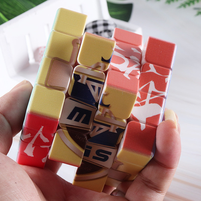 Cube de Rubik à plusieurs niveaux personnalisé et fournitures pour les événements des organisations à but non lucratif