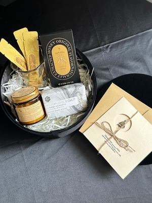 Des cadeaux exquis et créatifs pour les demoiselles d'honneur pour les invités Produits de bureau roses ronds 2024
