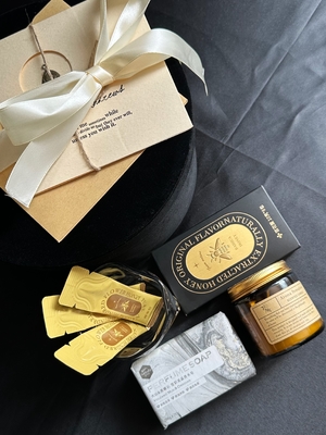 Des cadeaux exquis et créatifs pour les demoiselles d'honneur pour les invités Produits de bureau roses ronds 2024