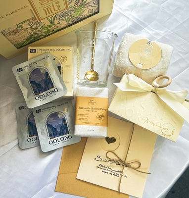 Ensemble de cadeaux de mariage personnalisé, serviette, savon, tasse d'eau, thé oolong et boîte à bonbons créative.