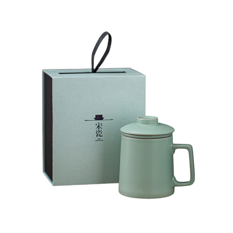 Élégante tasse à thé en céramique pour le bureau, préparation de thé et filtration de l'eau, cadeau parfait pour les affaires.