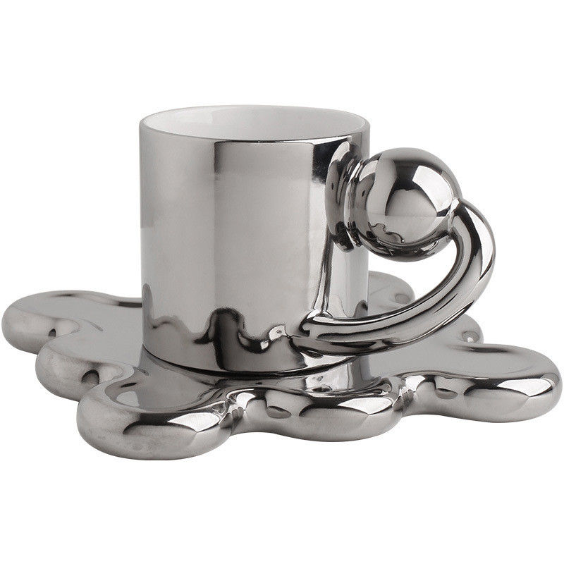 Apportez une touche de créativité à votre collection de tasses avec cet ensemble de tasses