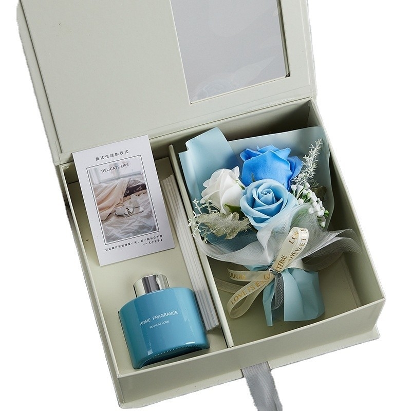 8 mars Fête cadeau à main Aromathérapie Bouquet Boîte cadeau avec impression en couleur