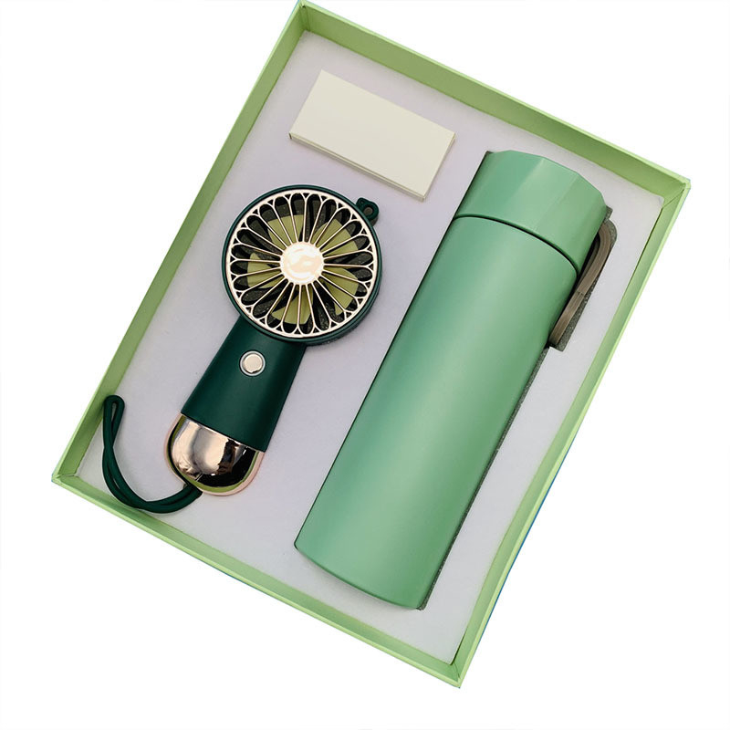 Trois étages petit ventilateur portable thermique 300 ml Votre compagnon idéal pour les activités estivales
